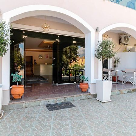 Porto Marina Aparthotel Gouvia Exterior foto